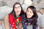 Andi-Land-Set-608-Christmas-JOI-With-Amber-Hahn-a708l0fus4.jpg