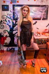 Gina-Valentina-Anny-Aurora-Lena-Anderson-Halloween-House-Party-Pickle-Dick-188-m7h7drq1qe.jpg