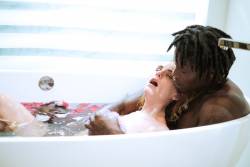  Natalie Knight Sensual Bath 122x 1920x1280 -n7hnrdpd0m.jpg