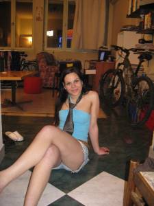 Kriszta-25-year-old-Hungarian-Girl-%5Bx264%5D-r7hstf6trn.jpg
